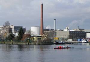 Klicken zum Vergrößern (Sieversufer, Berlin-Britz, Hafen Britz Ost, Britzer Hafensteg)