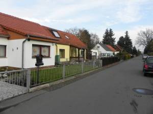 Klicken zum Vergrößern (Kronstädter Weg, Berlin-Marienfelde, Freizeitpark Marienfelde, Trümmerberg, Mauerweg)