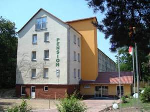  (Landguthotel Hotel-Pension Sperlingshof, Sperlingshof 28, 14624 Dallgow) 