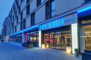  (Tryp Berlin Mitte, Chausseestr. 33, 10115 Berlin) 