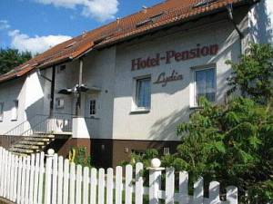  (Hotel-Pension Lydia, Kyllburger Weg 24, 13051 Berlin) 