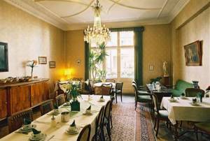  (Hotel-Pension Funk, Fasanenstraße 69, 10719 Berlin) 