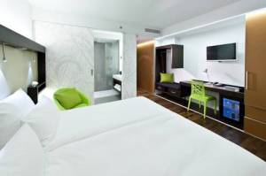  (i31 Hotel, Invalidenstra�e 31, 10115 Berlin) 