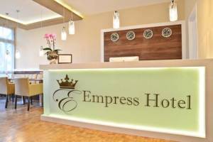  (Empress Hotel (ehemals Hotel am Klinikum), Wuermtalstr. 99, 81375 Munich) 