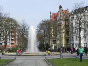 Viktoria-Luise-Platz (2013) Viktoria-Luise-Platz, Berlin-Schöneberg, Große Fontäne